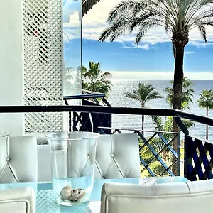 Mi Capricho 3-5 Beachfront- With Sea Views In Costa Del Sol , Sitio de Calahonda Spain